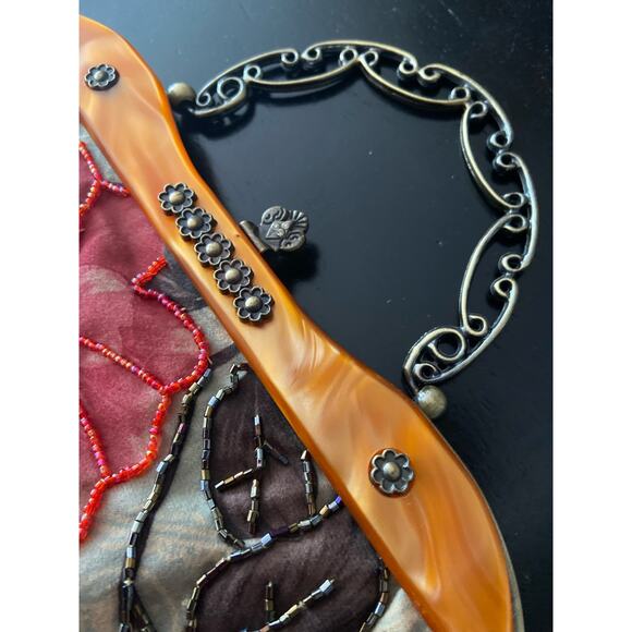 Vintage Floral Handbag w/Chain Strap & Mother-of-Pearl Trim - Picture 3 of 16